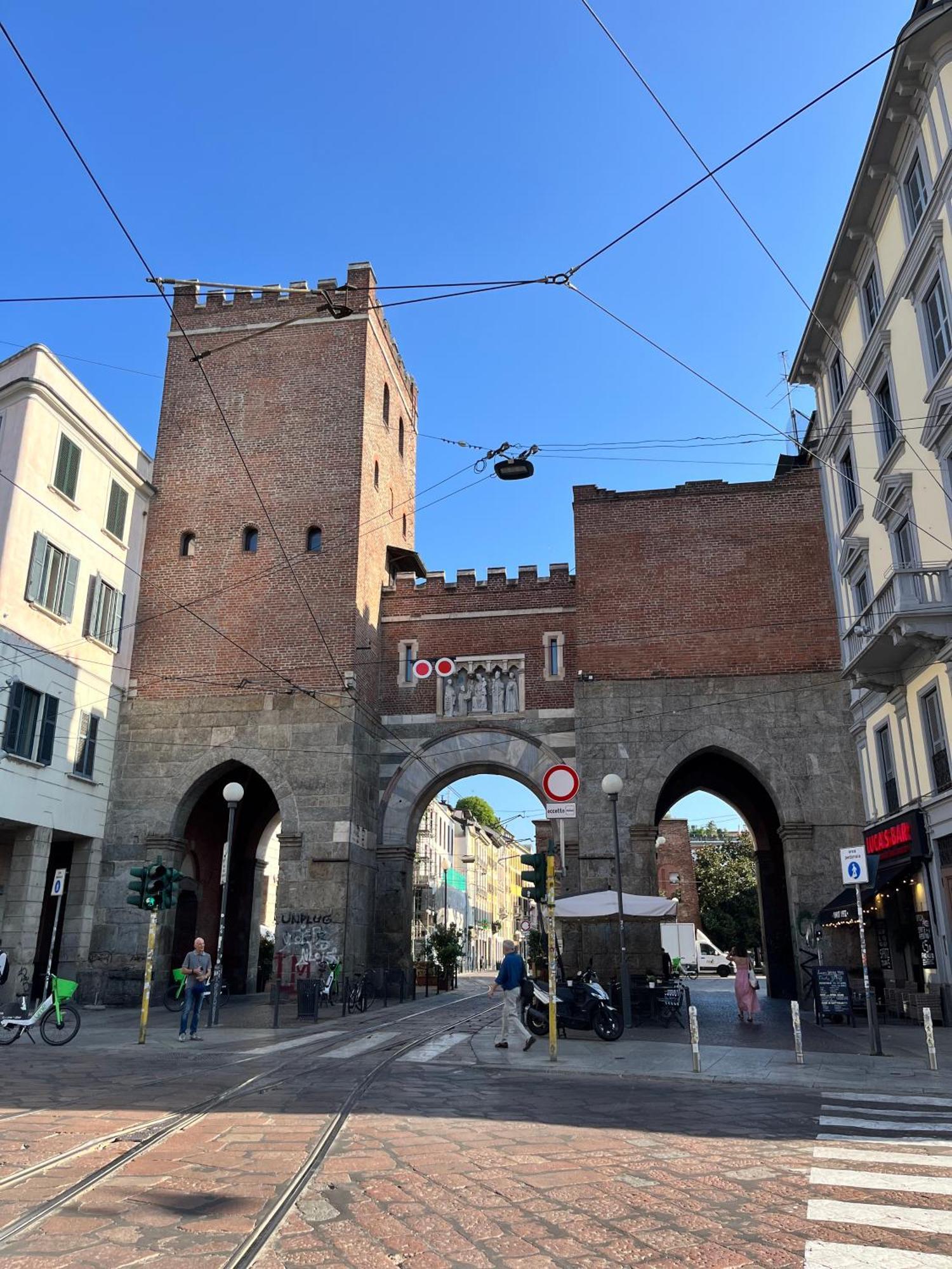 Colonne77 - Design Mailand